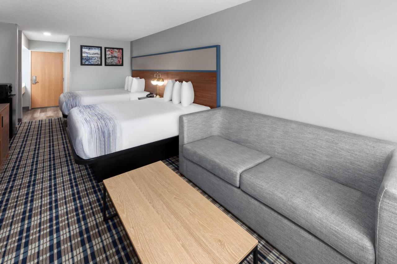 Deluxe Queen Room with Two Queen Beds - Non-Smoking at Super 8 by Wyndham Eagle River