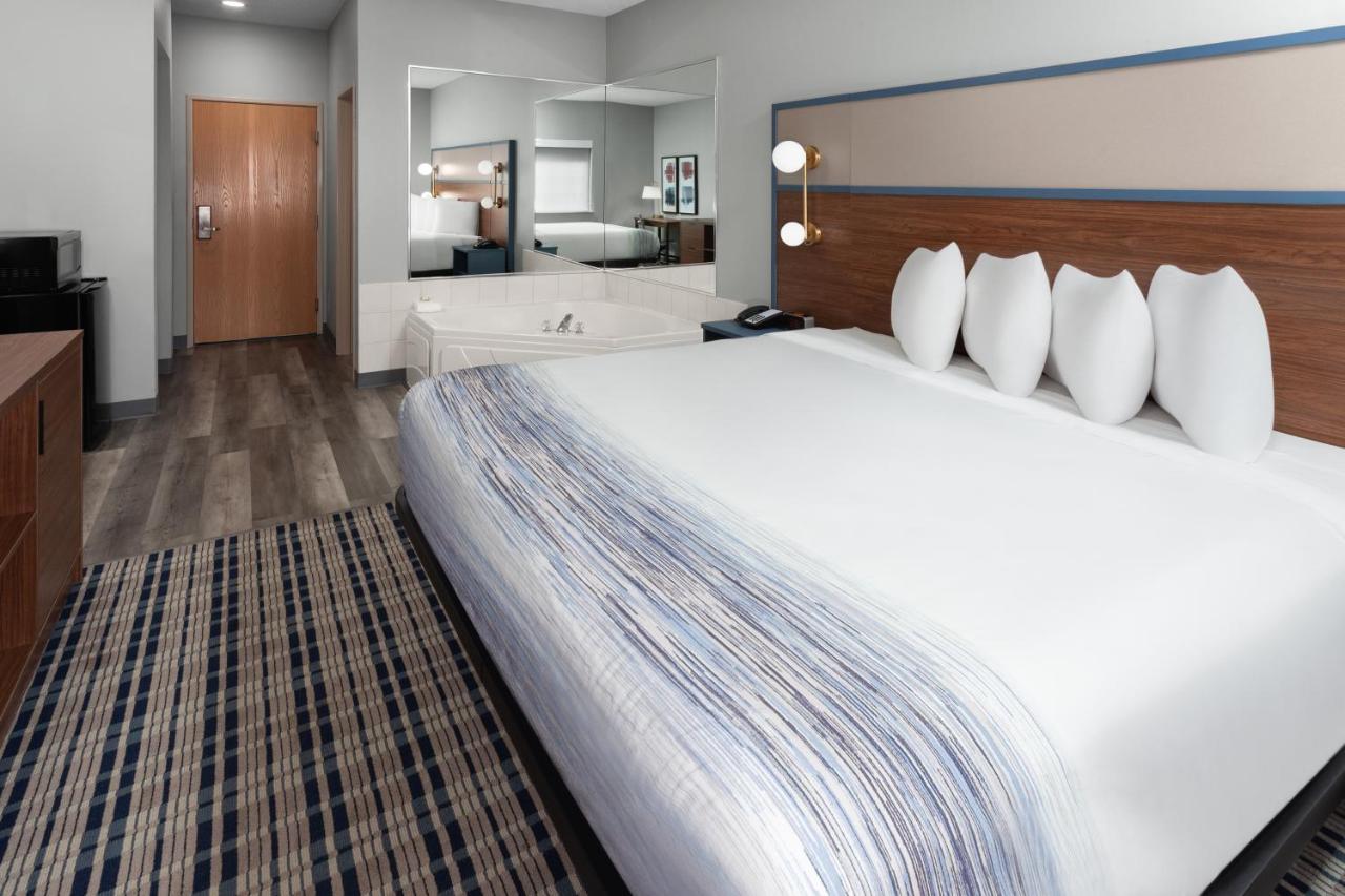 Deluxe King Suite - Non-Smoking at Super 8 by Wyndham Eagle River