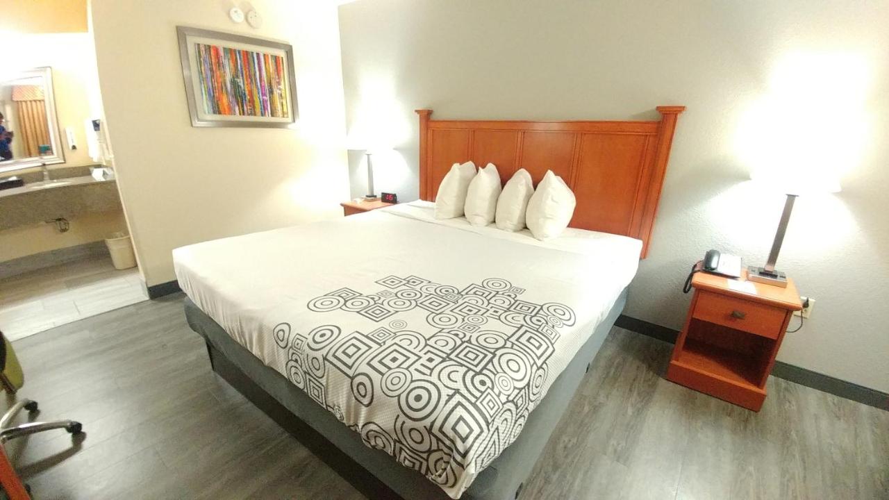 | Best Western Jacksonville Inn