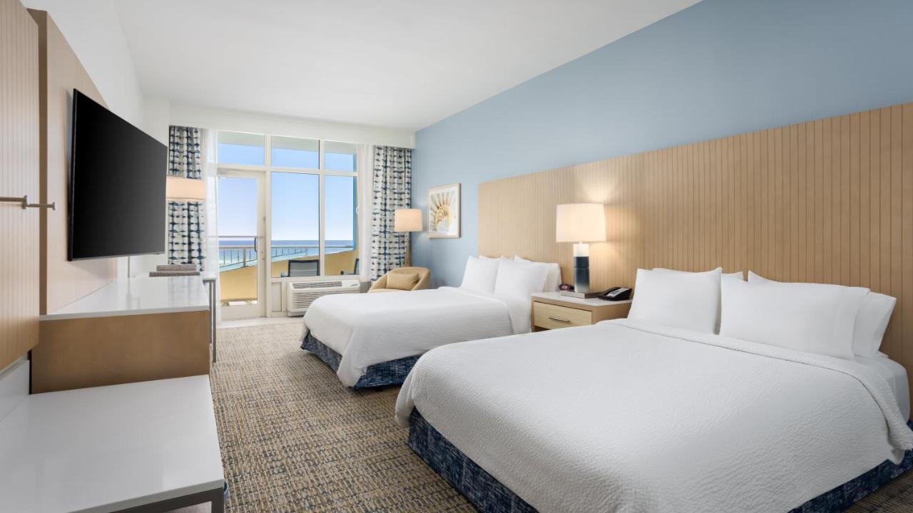 Superior Queen Room with Two Queen Beds - Disability Access Hearing Impaired-Accessible at Holiday Inn Resort Fort Walton Beach by IHG