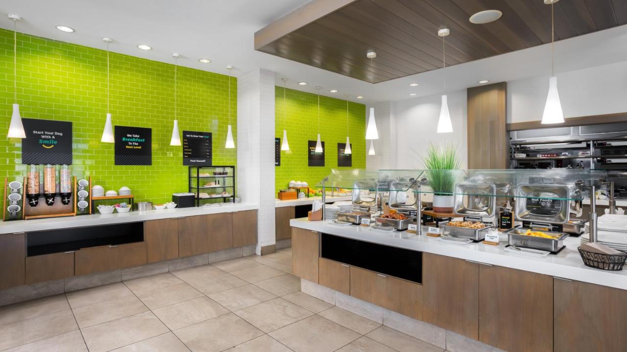 | Holiday Inn Resort Fort Walton Beach, an IHG Hotel