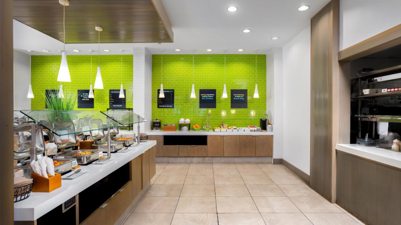 | Holiday Inn Resort Fort Walton Beach, an IHG Hotel