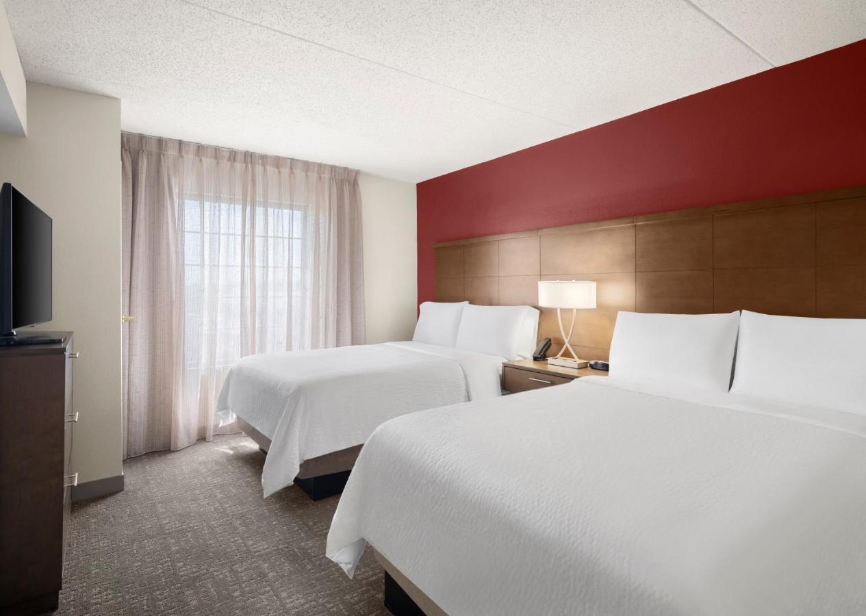 One-Bedroom Double Suite at Staybridge Suites Indianapolis-Airport by IHG
