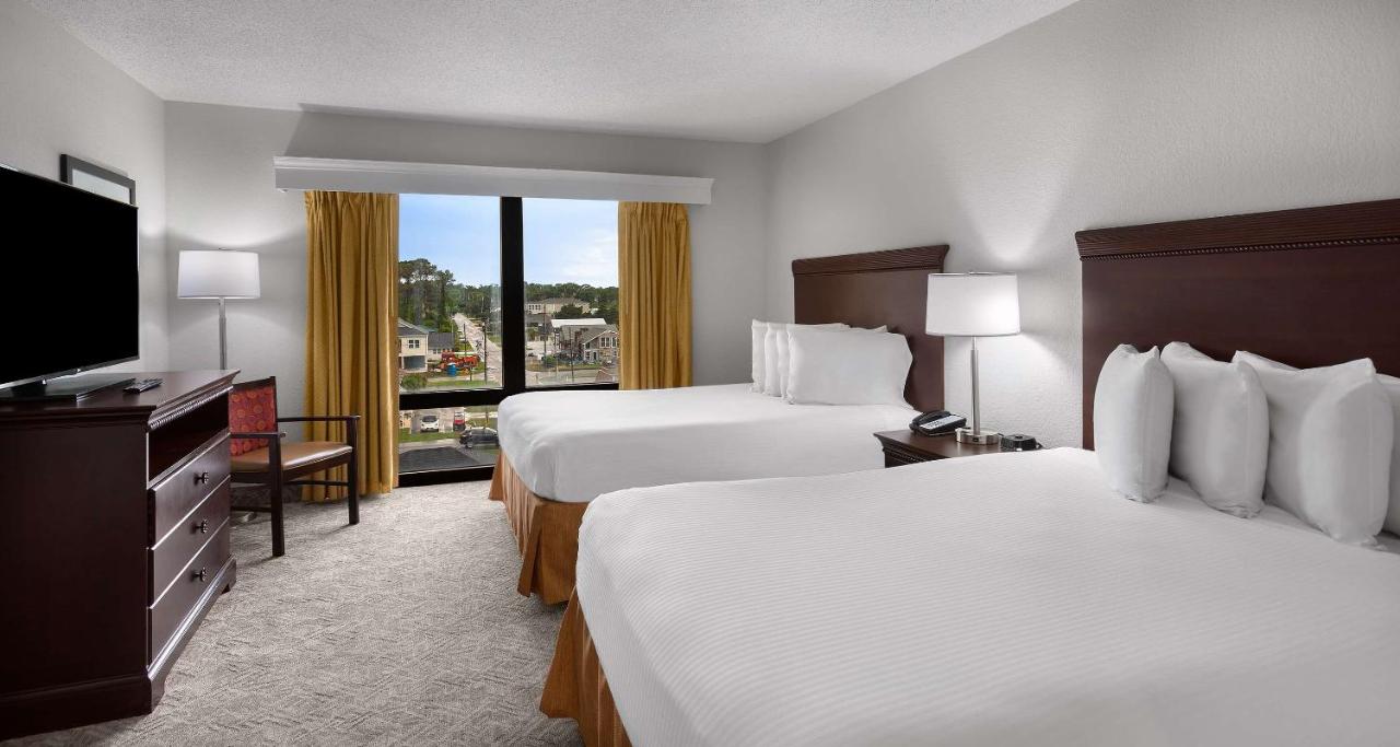 | Best Western Ocean Sands Beach Resort