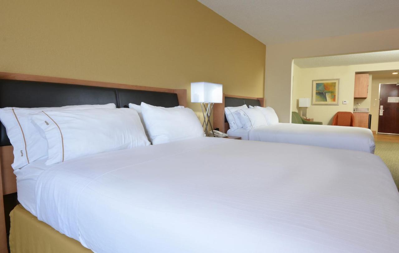 | Holiday Inn Express Hotel & Suites High Point South, an IHG Hotel