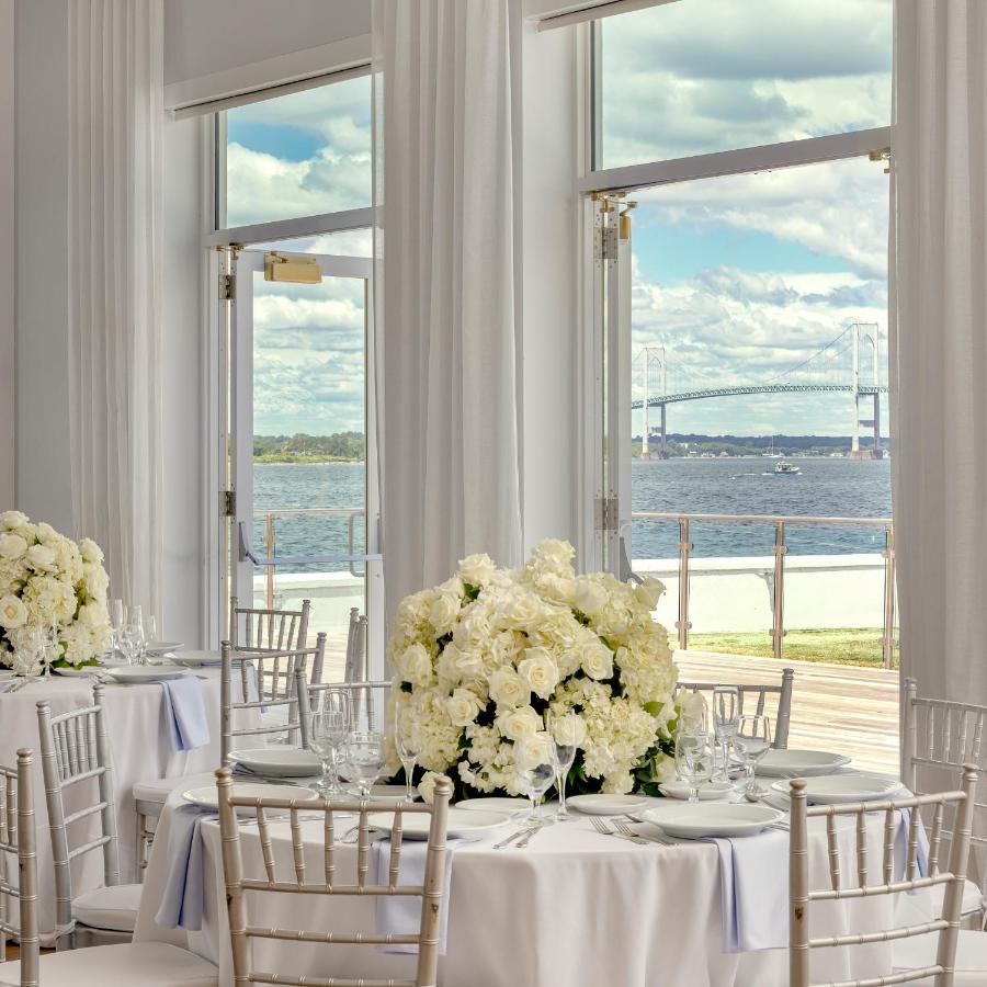 | Newport Harbor Island Resort