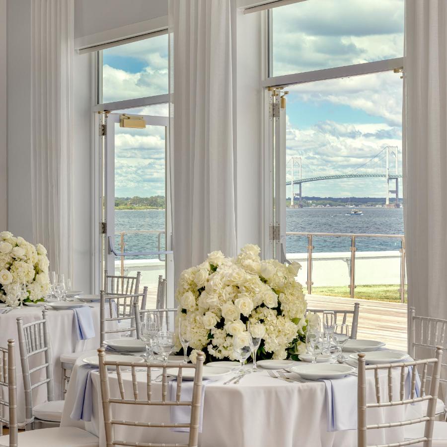 | Newport Harbor Island Resort