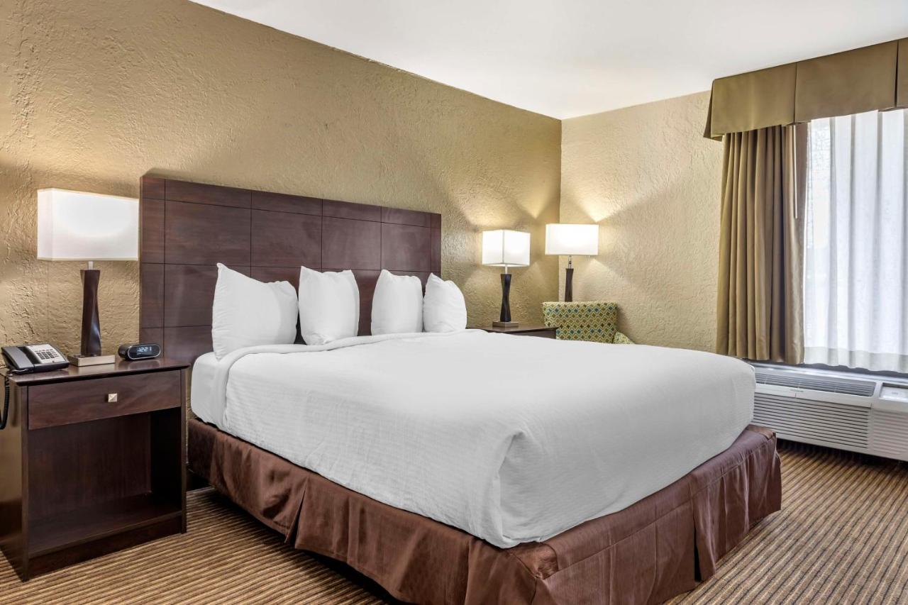 King Room with Sofa Bed - Non-Smoking at Best Western Of Hope