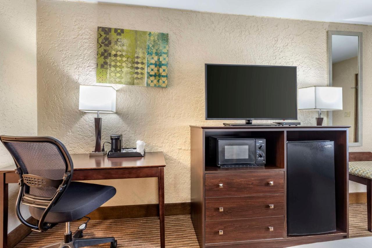 King Room - Accessible at Best Western Of Hope