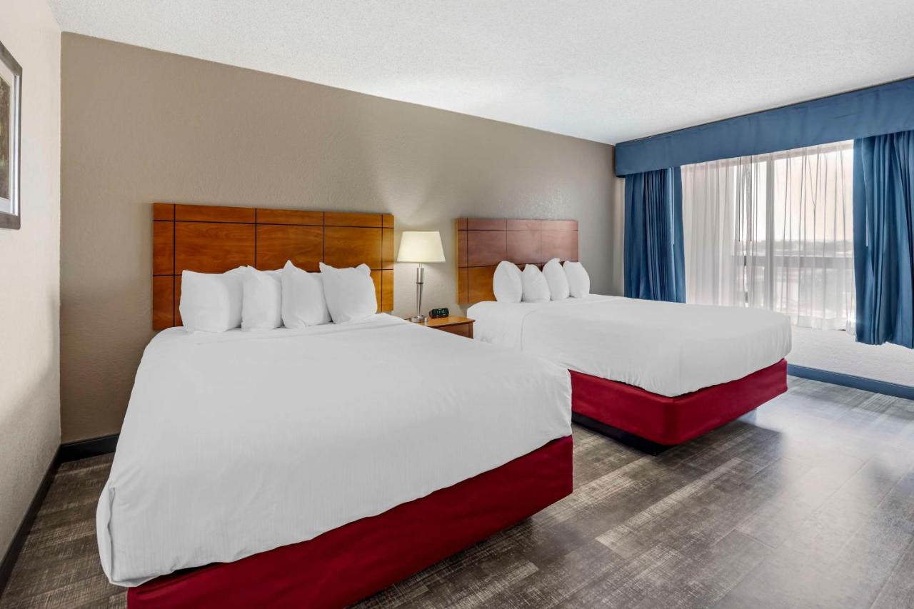 | Best Western Thunderbird Motel