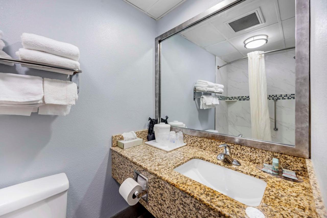 | Best Western Thunderbird Motel