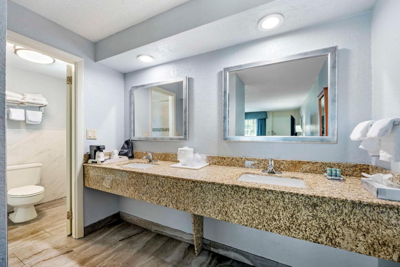 | Best Western Thunderbird Motel