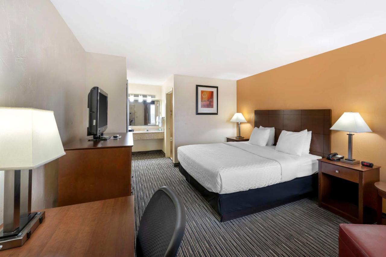 | Best Western Snyder Inn