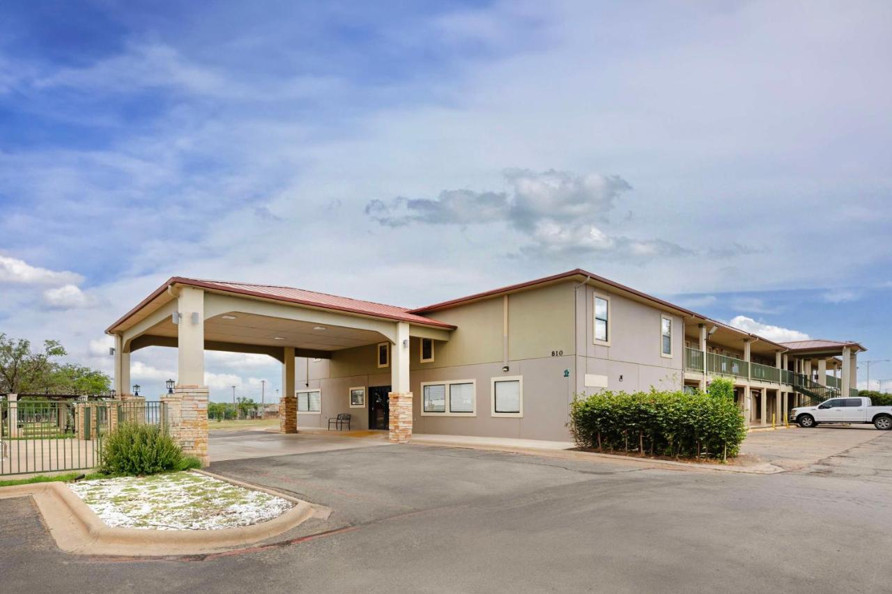 | Best Western Snyder Inn