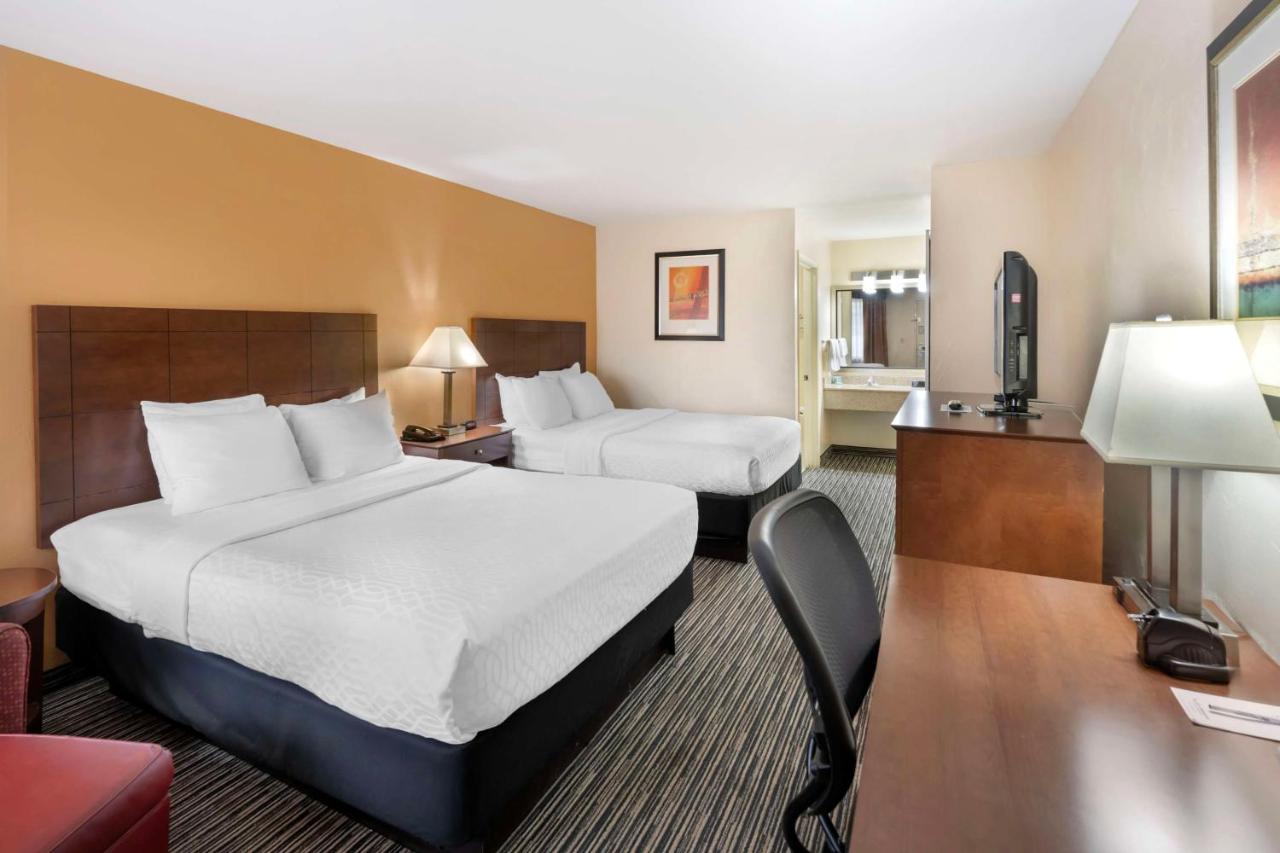| Best Western Snyder Inn