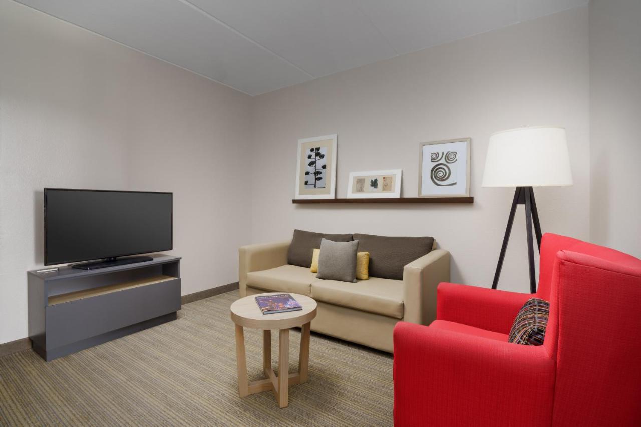One-Bedroom King Suite - Disability Access at Country Inn & Suites by Radisson, Orlando Airport, FL