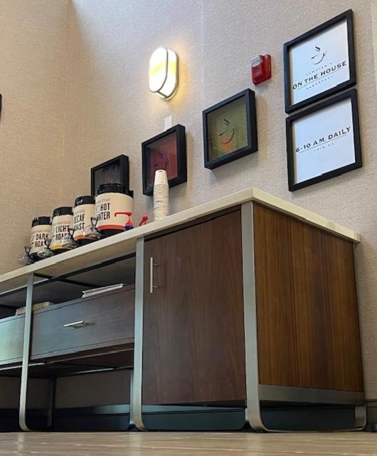 | Hampton by Hilton Brattleboro