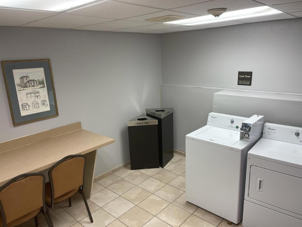 | Hampton by Hilton Brattleboro