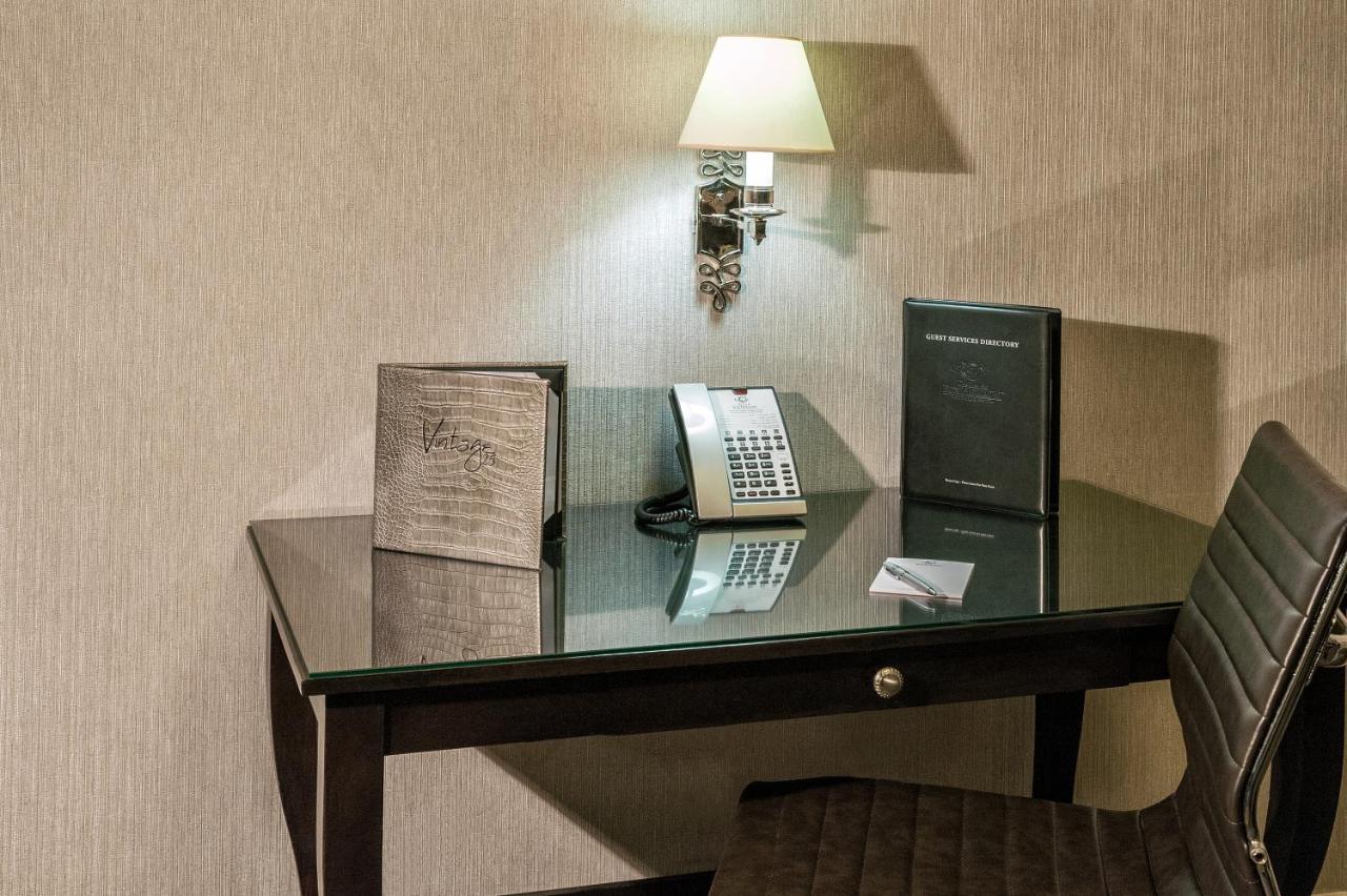 Courtyard Studio Suite at The Inn At Fox Hollow Hotel