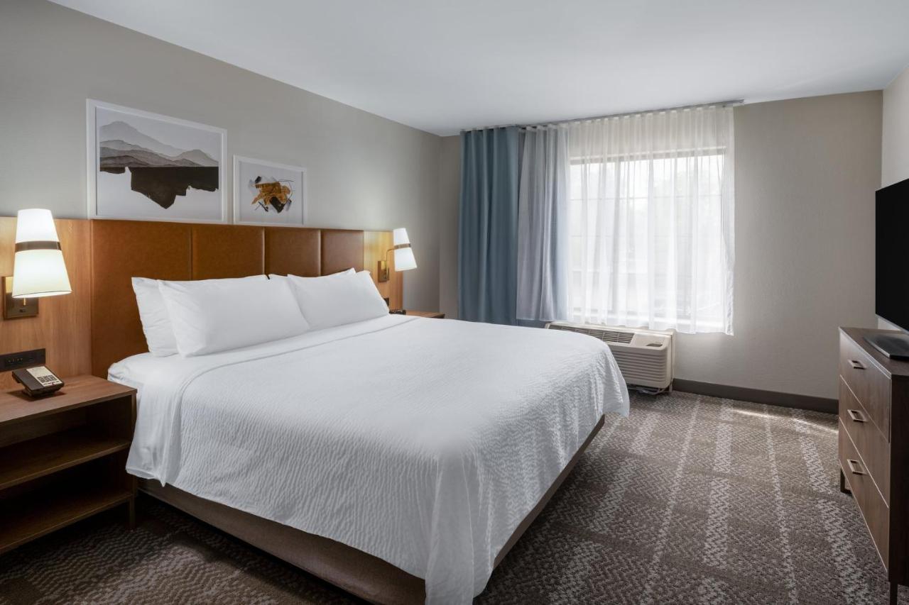 | Staybridge Suites West Des Moines, an IHG Hotel