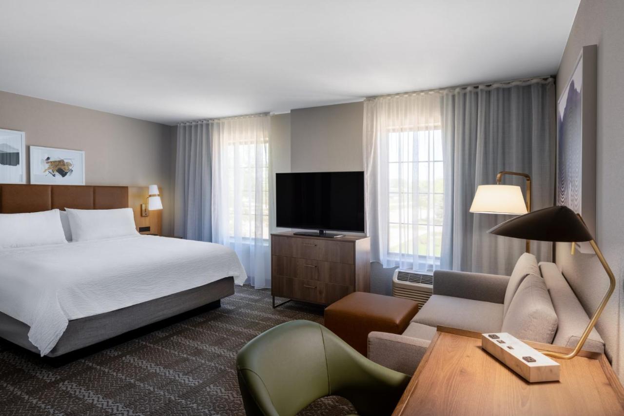 | Staybridge Suites West Des Moines, an IHG Hotel