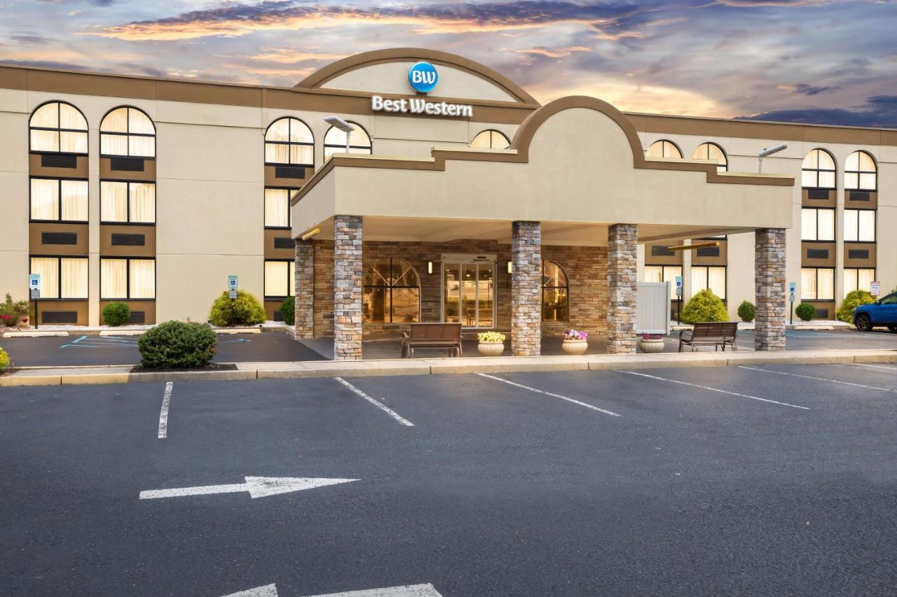 | Best Western Hazlet Inn