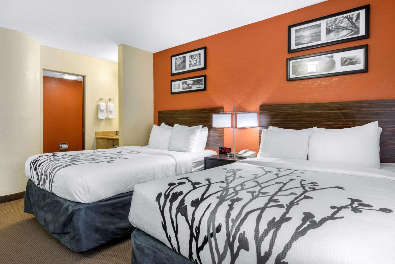 Standard Double Room with Two Double Beds - Non-Smoking at Sleep Inn Sarasota North