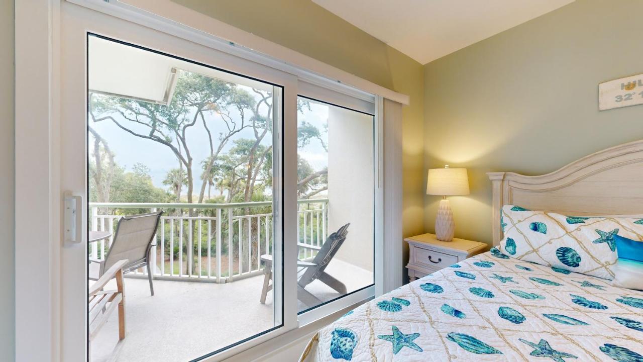  | 210 Windsor Place