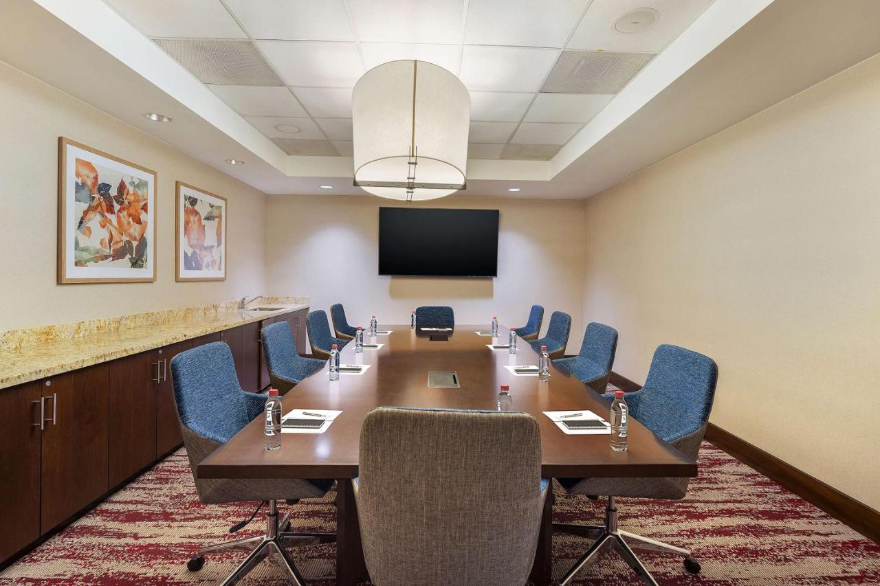 | Hilton Garden Inn Washington DC/Georgetown Area
