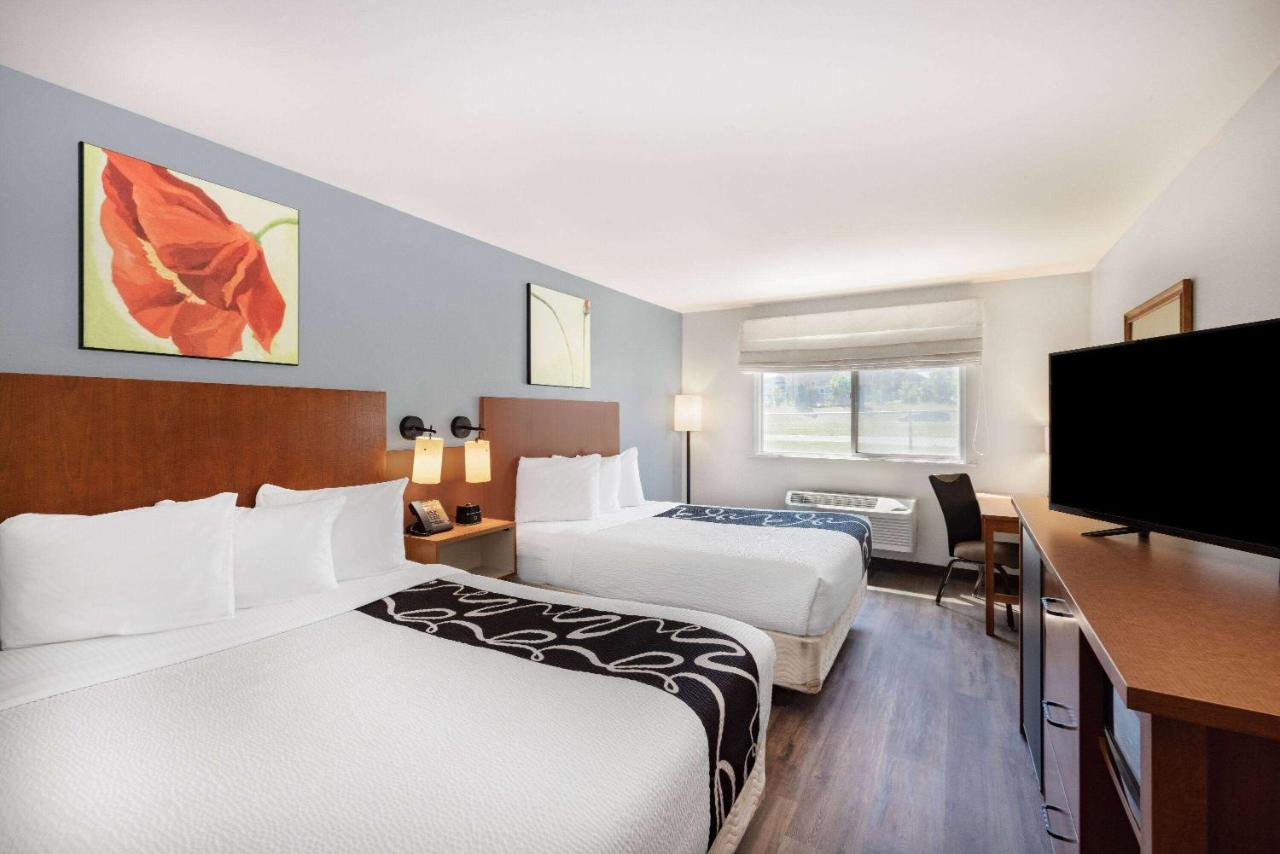 Queen Room with Two Queen Beds - Disability Access at La Quinta Inn & Suites by Wyndham Helena