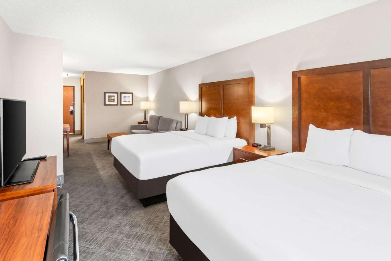 Superior Queen Suite with Two Queen Beds - Non-Smoking at Comfort Inn Duluth West