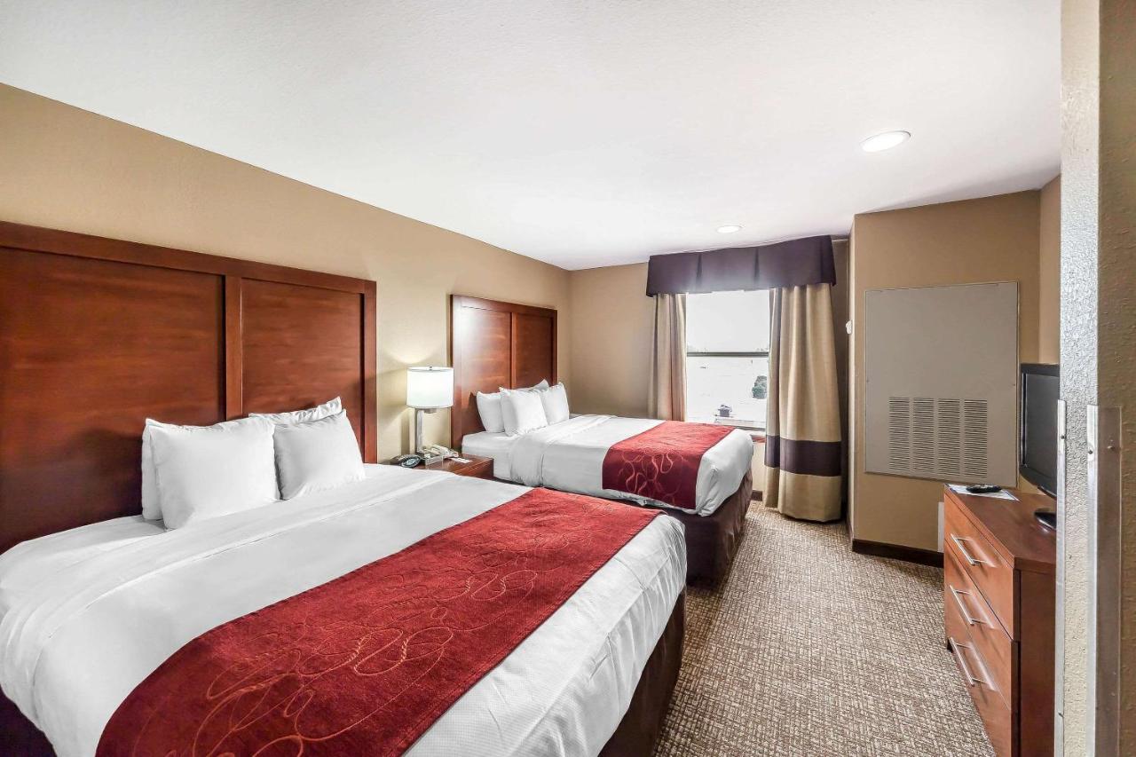 Queen Suite with Two Queen Beds at Comfort Suites Yukon - SW Oklahoma City