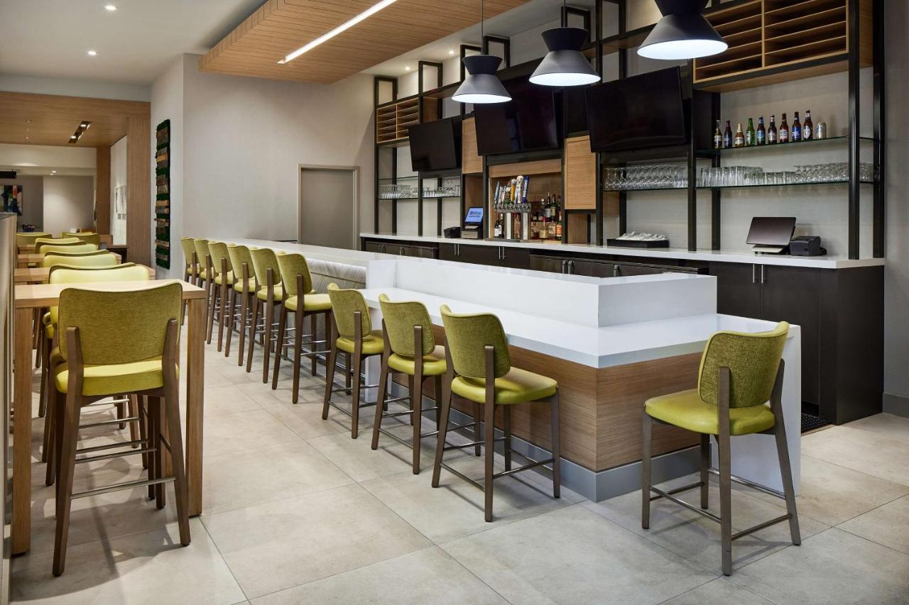 | Inn at Tewksbury