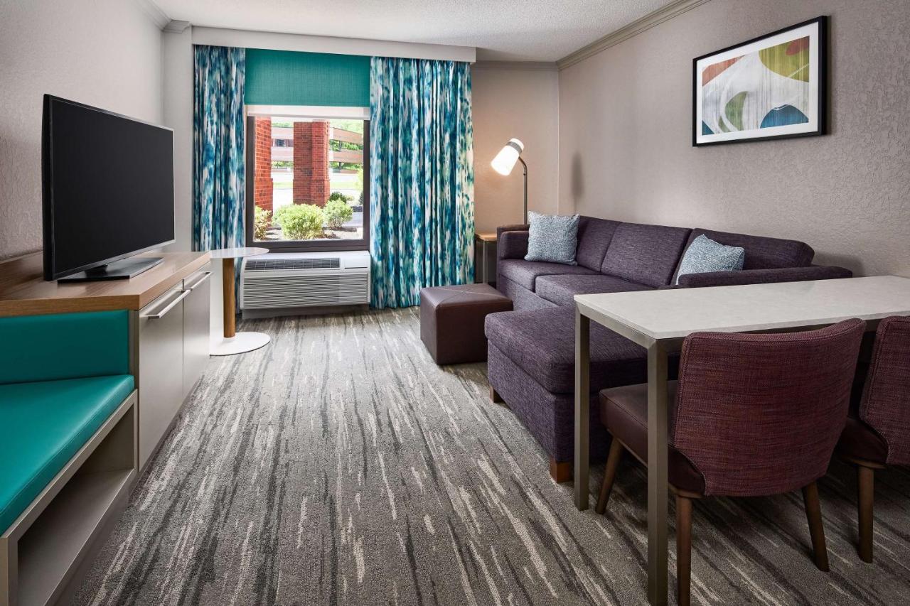 | Inn at Tewksbury