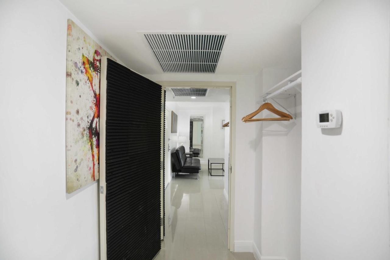 Three-Bedroom Two-Bath Suite with Kitchen at Hotel Belleza