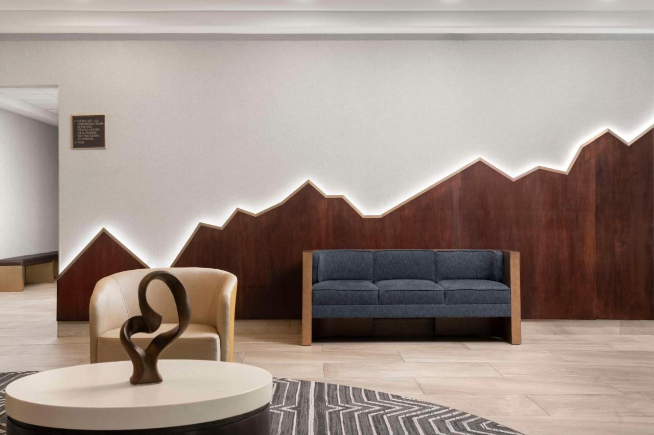 | Homewood Suites by Hilton Hartford South-Glastonbury