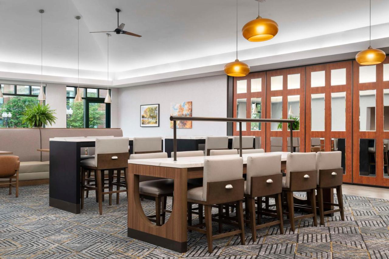 | Homewood Suites by Hilton Hartford South-Glastonbury