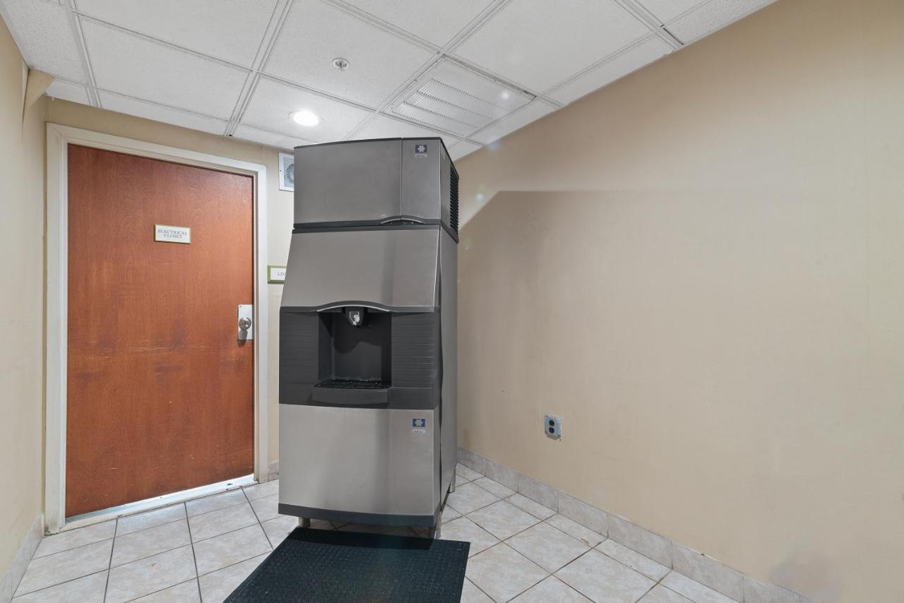 | Hotel Executive Suites