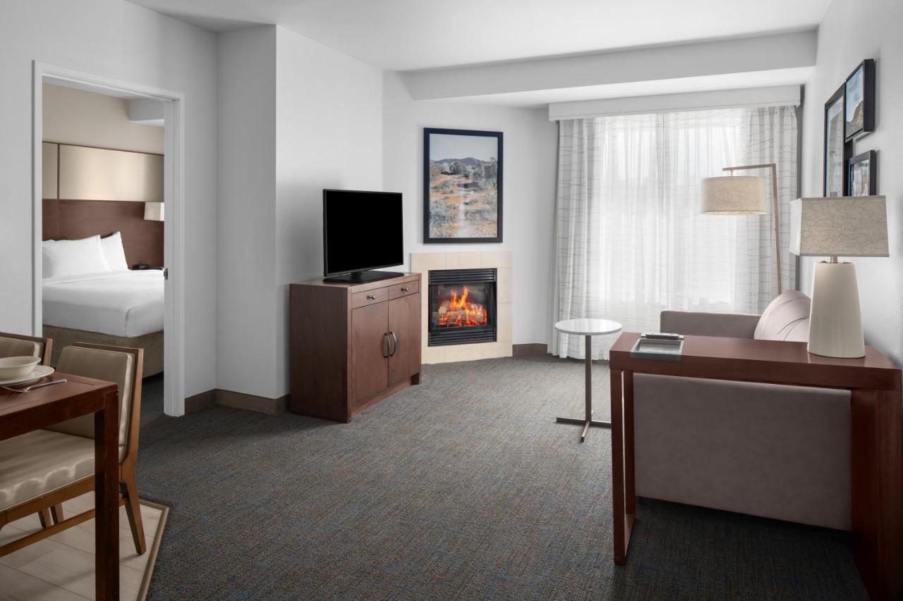 | Residence Inn By Marriott Santa Clarita Valencia
