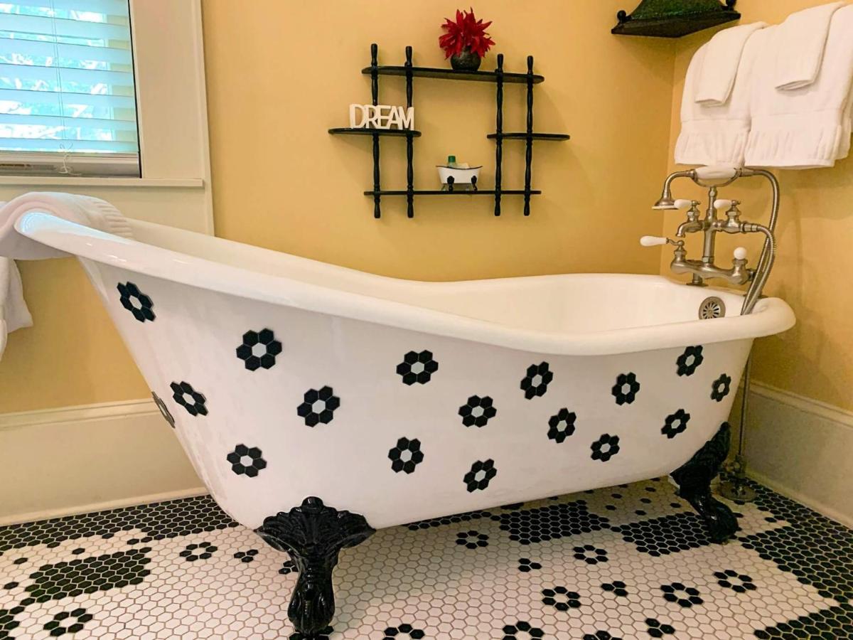| Pettigru Place Bed & Breakfast