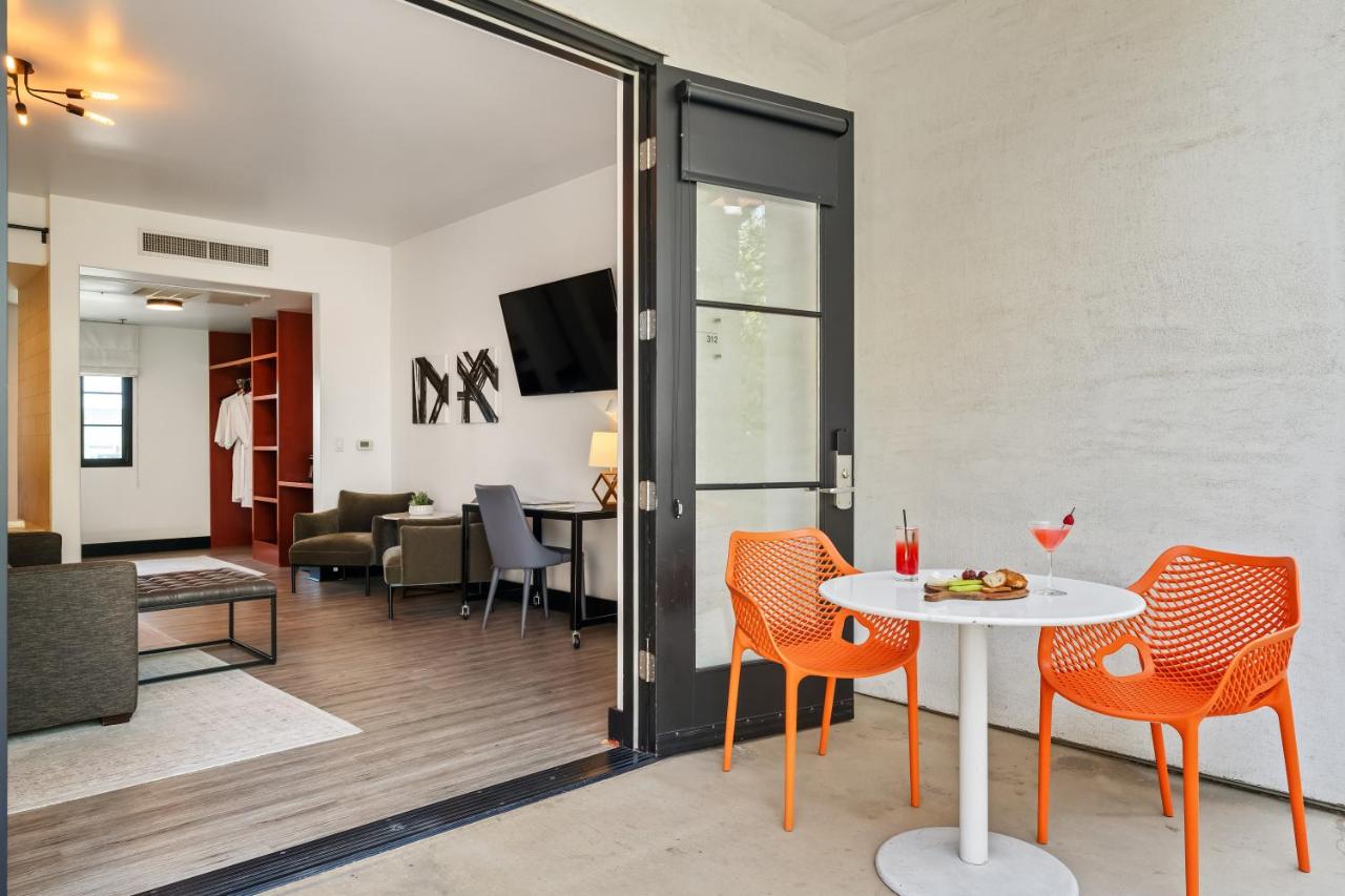 | Hotel Casa 425 + Lounge, A Four Sisters Inn