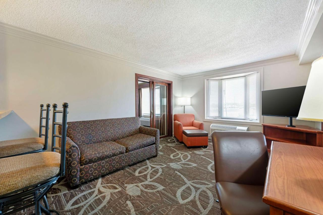 Room #44293220 at Best Western Plus Mid Nebraska Inn & Suites