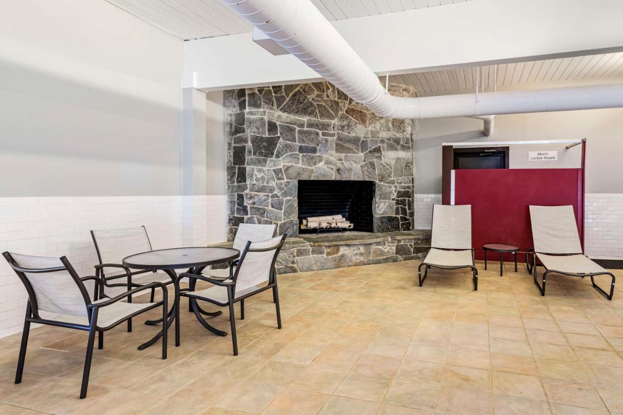  | Best Western Springfield Hotel
