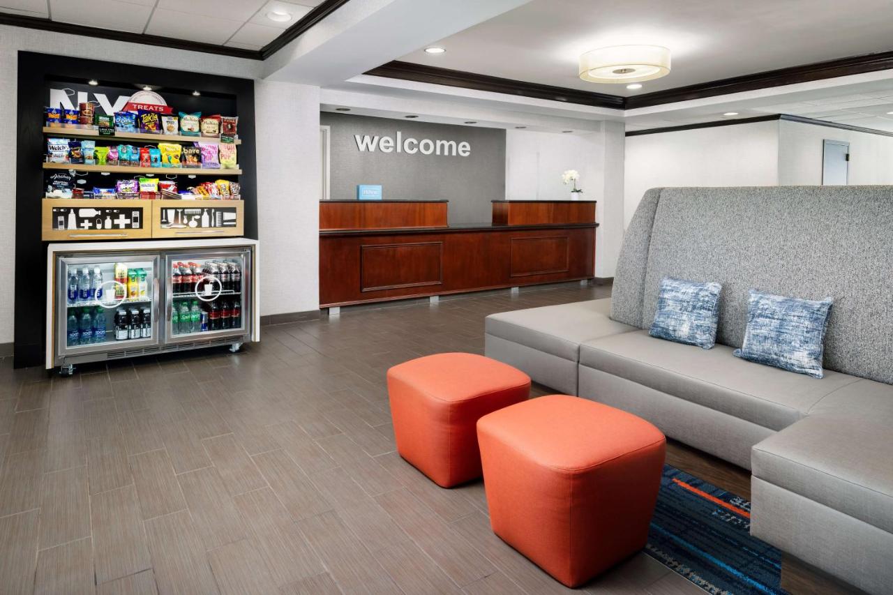 | Hampton Inn Long Island/Islandia