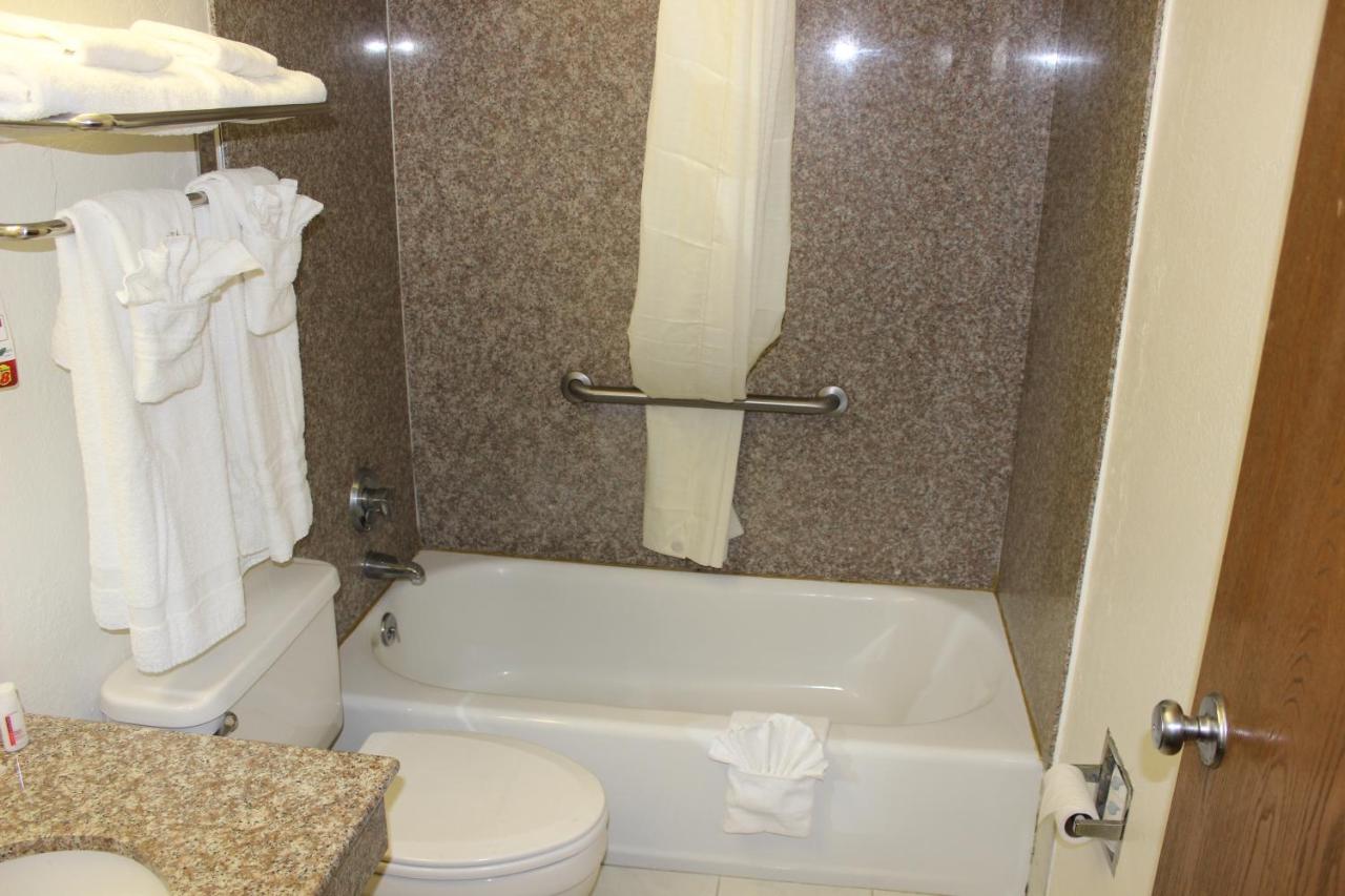 Deluxe Double Room with Two Double Beds - Non-Smoking at Super 8 by Wyndham Tuscaloosa
