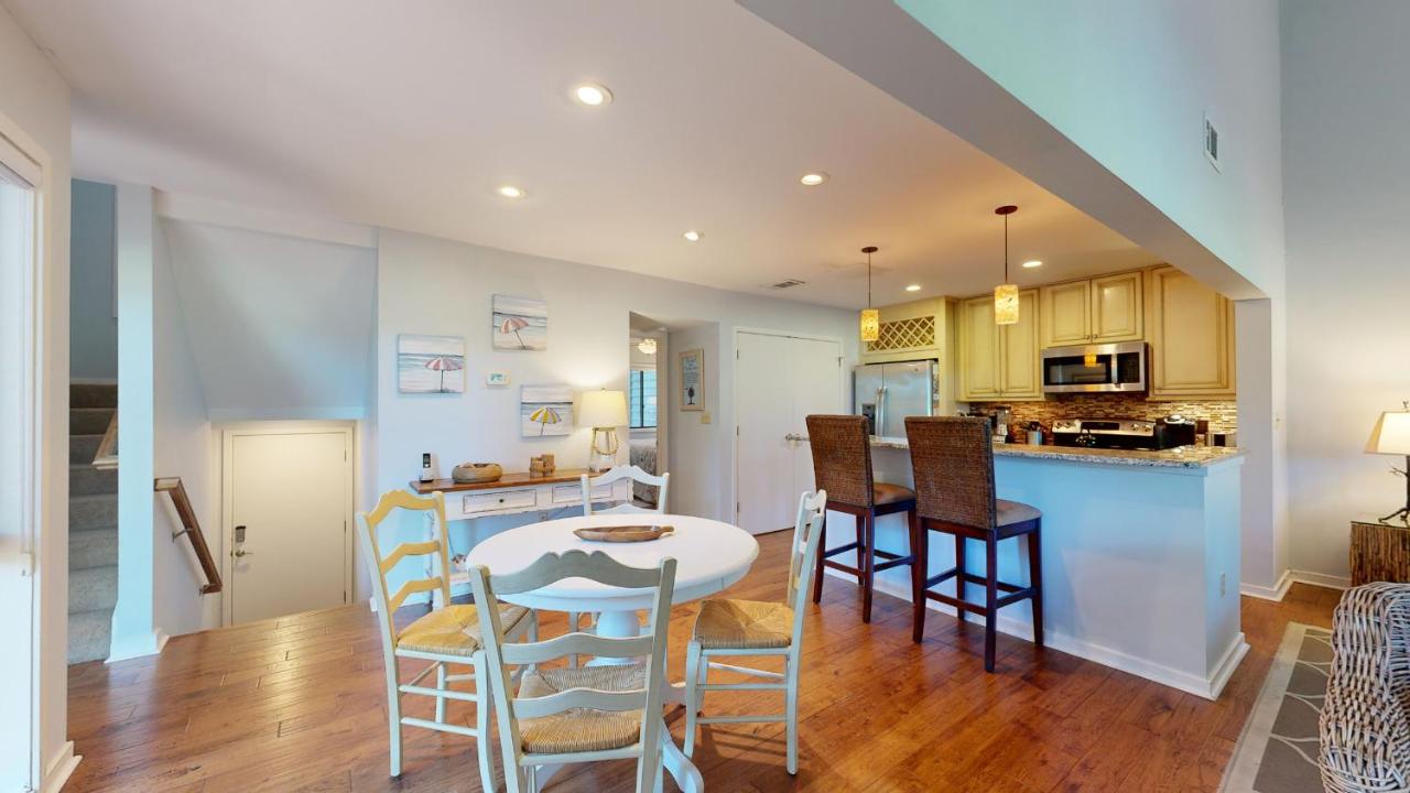 | 204 Turnberry Village