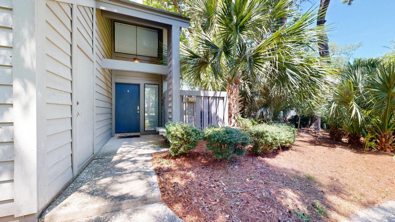  | 204 Turnberry Village