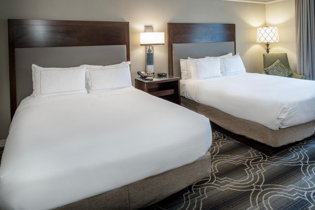| St. Louis Union Station Hotel, Curio Collection by Hilton