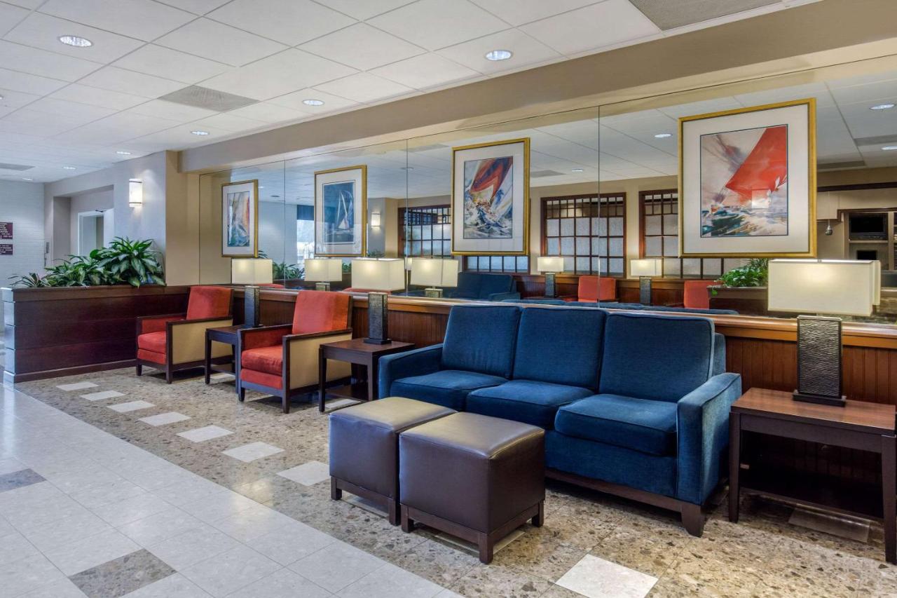  | Comfort Inn Conference Center Bowie