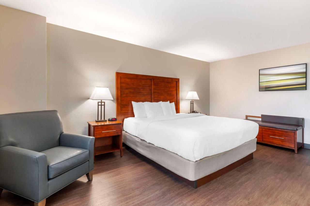  | Comfort Inn Conference Center Bowie